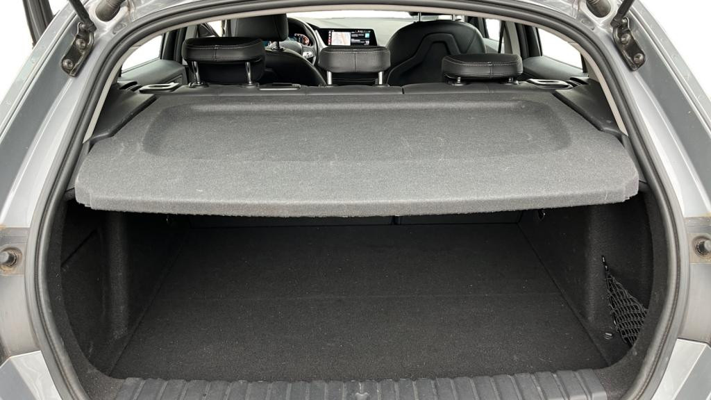 BMW SERIE 1 118i - DKG  BERLINE F40 Business Design 