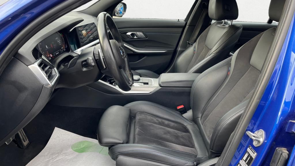 BMW SERIE 3 320i M Sport - Pack Innovation - Pack Confort - Hifi Harman Kardon - Pack Drive Assist