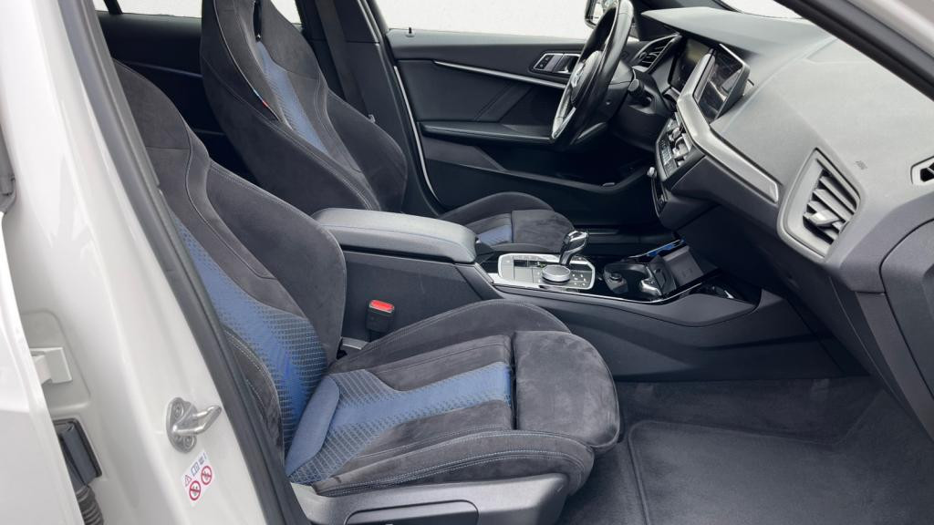 BMW SERIE 1 116d DKG F40 M Sport - Toit Ouvrant - Pack Confort 