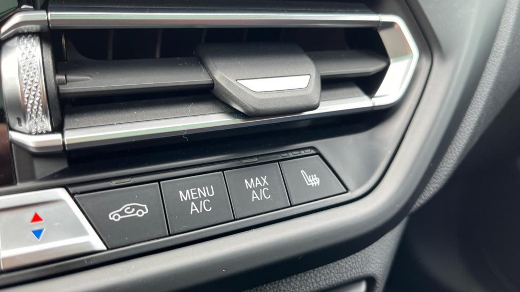 BMW SERIE 1 116d DKG F40 M Sport - Toit Ouvrant - Pack Confort 