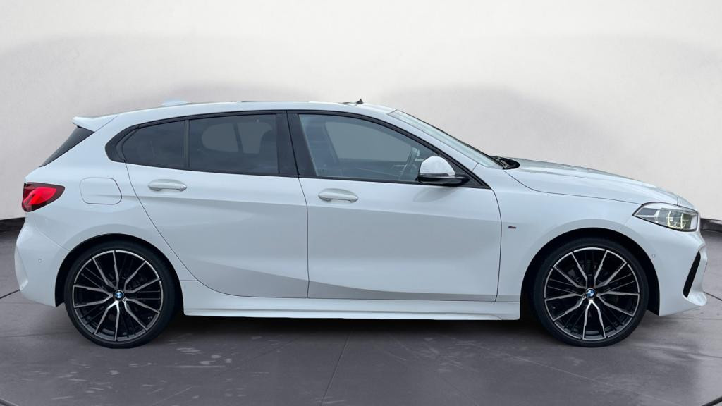 BMW SERIE 1 116d DKG F40 M Sport - Toit Ouvrant - Pack Confort 