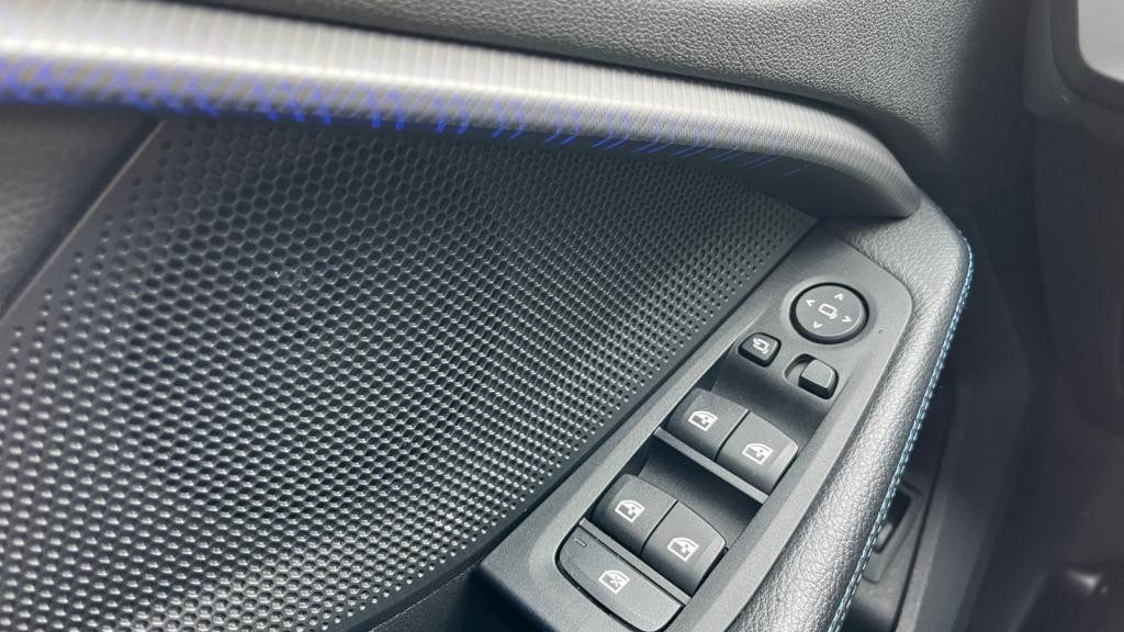 BMW SERIE 1 116d DKG F40 M Sport - Toit Ouvrant - Pack Confort 