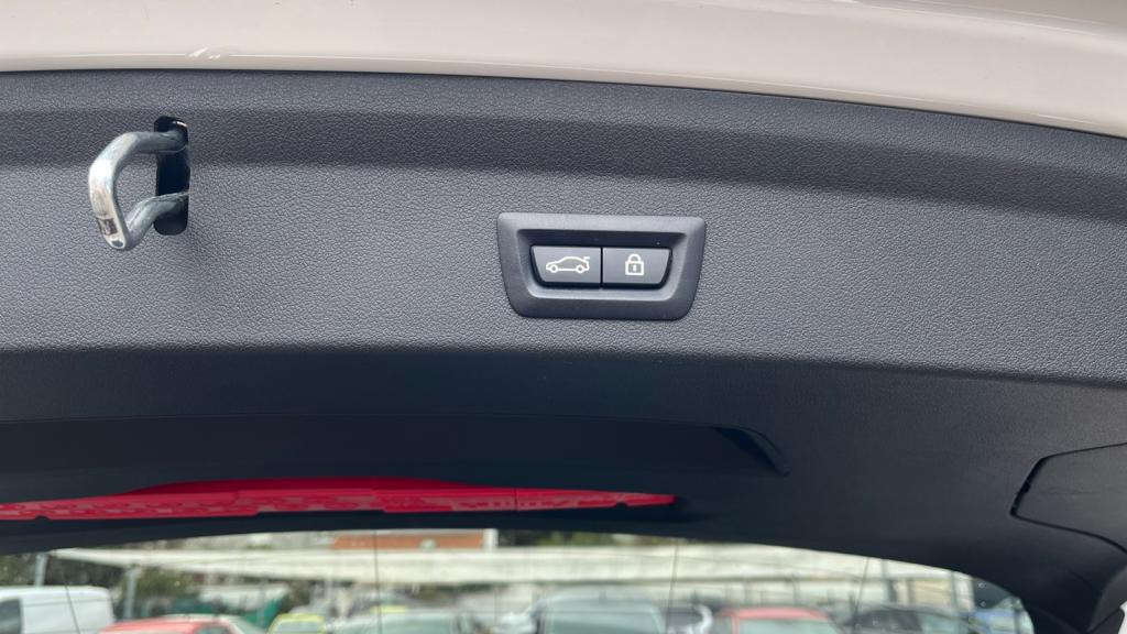 BMW SERIE 1 116d DKG F40 M Sport - Toit Ouvrant - Pack Confort 