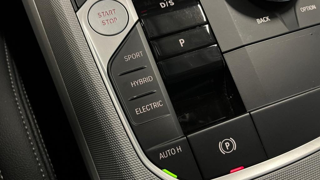 BMW SERIE 3 TOURING 320e - BVA  G21 LCI Business Design PHASE 2