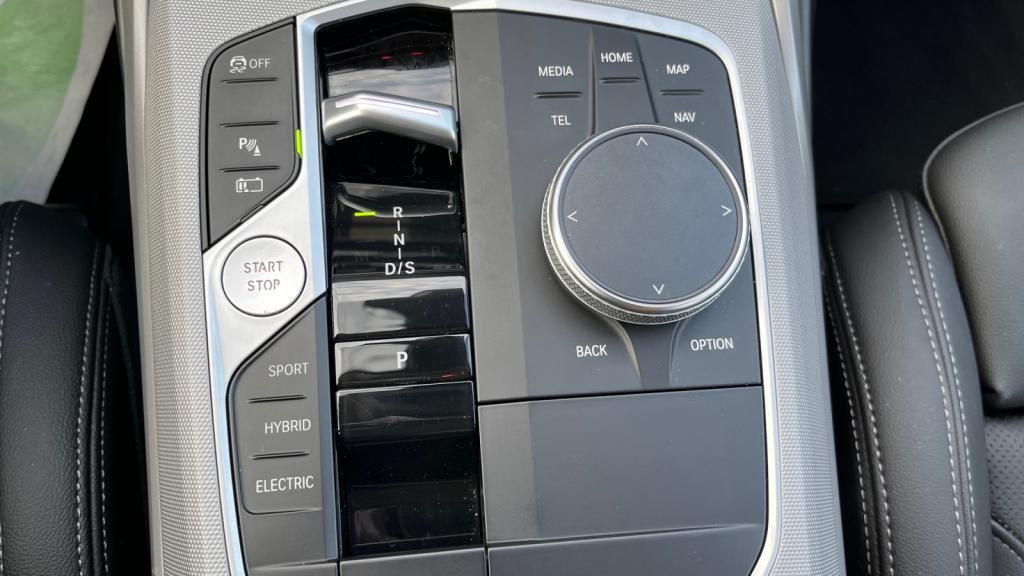 BMW SERIE 3 TOURING 320e - BVA  G21 LCI Business Design PHASE 2