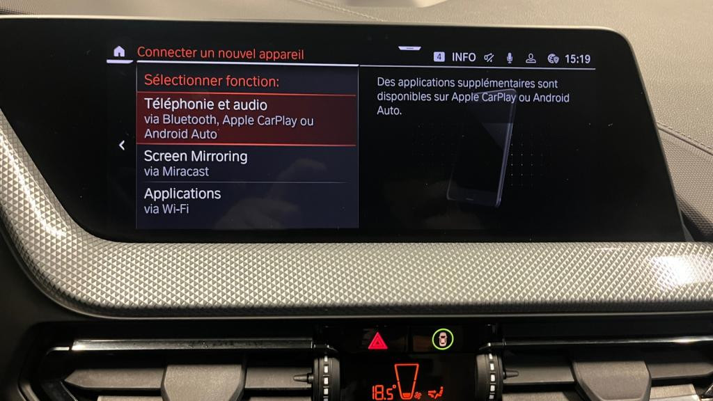 BMW SERIE 1 120i - DKG  BERLINE F40 Luxury 