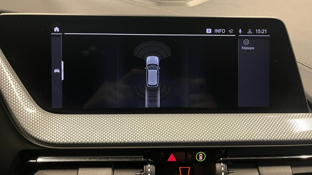 BMW SERIE 1 120i - DKG  BERLINE F40 Luxury 