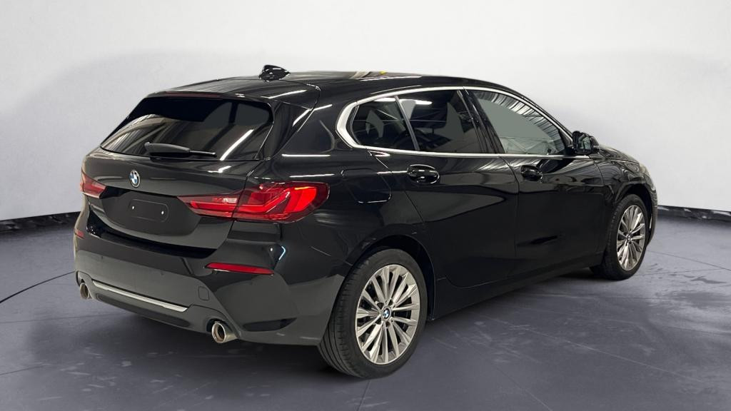 BMW SERIE 1 120i - DKG  BERLINE F40 Luxury 