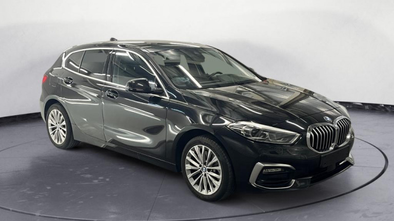 BMW SERIE 1 d'occasion disponible chez votre concessionnaire ORA7