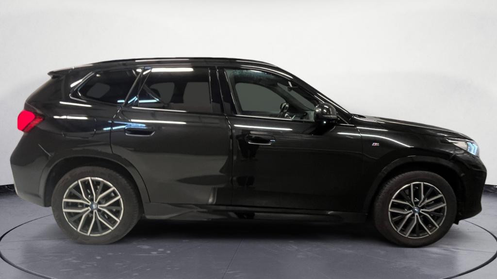 Nouvelle BMW X1  xDrive 25e - DKG Palettes  U11 M Sport 