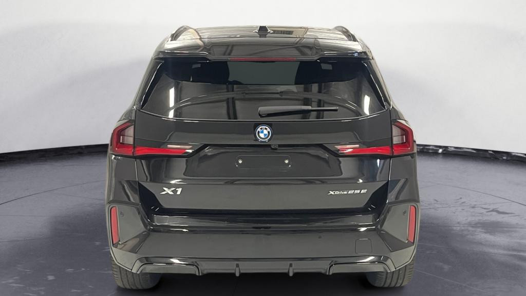 Nouvelle BMW X1  xDrive 25e - DKG Palettes  U11 M Sport 