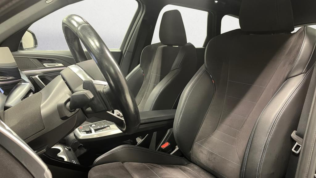 Nouvelle BMW X1  xDrive 25e - DKG Palettes  U11 M Sport 