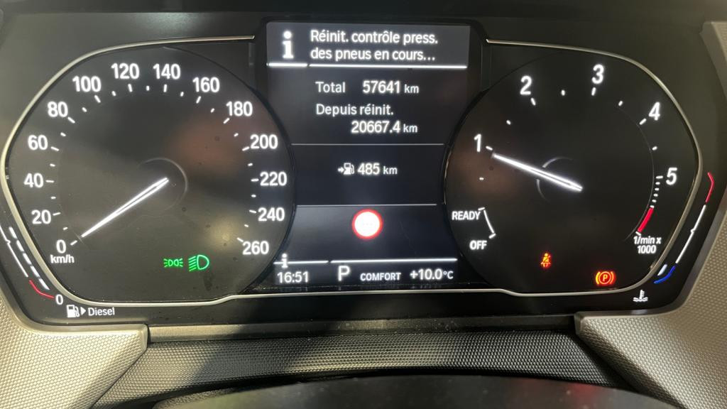 BMW SERIE 1 116d - DKG  BERLINE F40 Business Design 