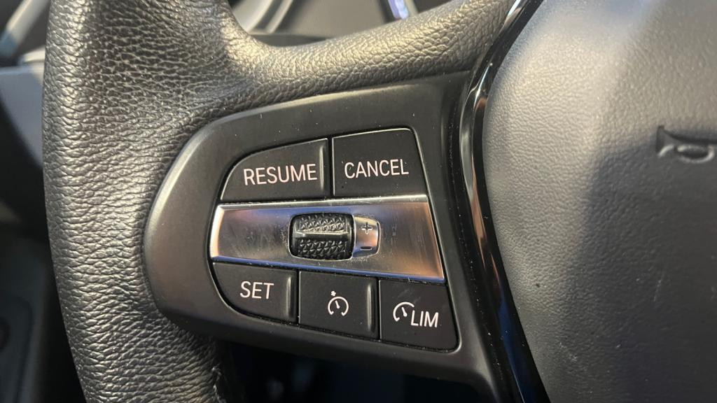 BMW SERIE 1 116d - DKG  BERLINE F40 Business Design 