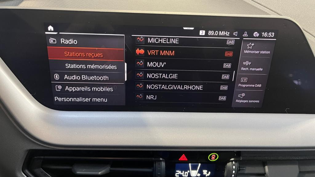 BMW SERIE 1 116d - DKG  BERLINE F40 Business Design 