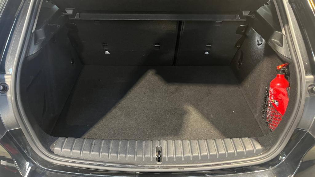 BMW SERIE 1 116d - DKG  BERLINE F40 Business Design 