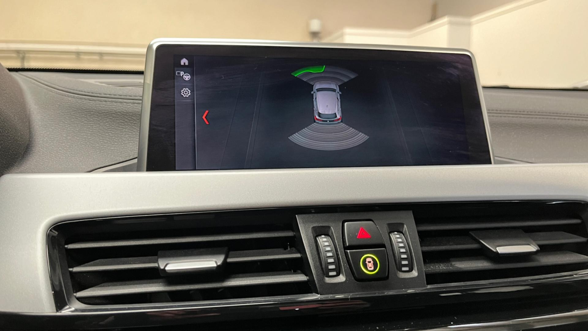 BMW X2  sDrive 18i - DKG - S&S  F39 Business Design 