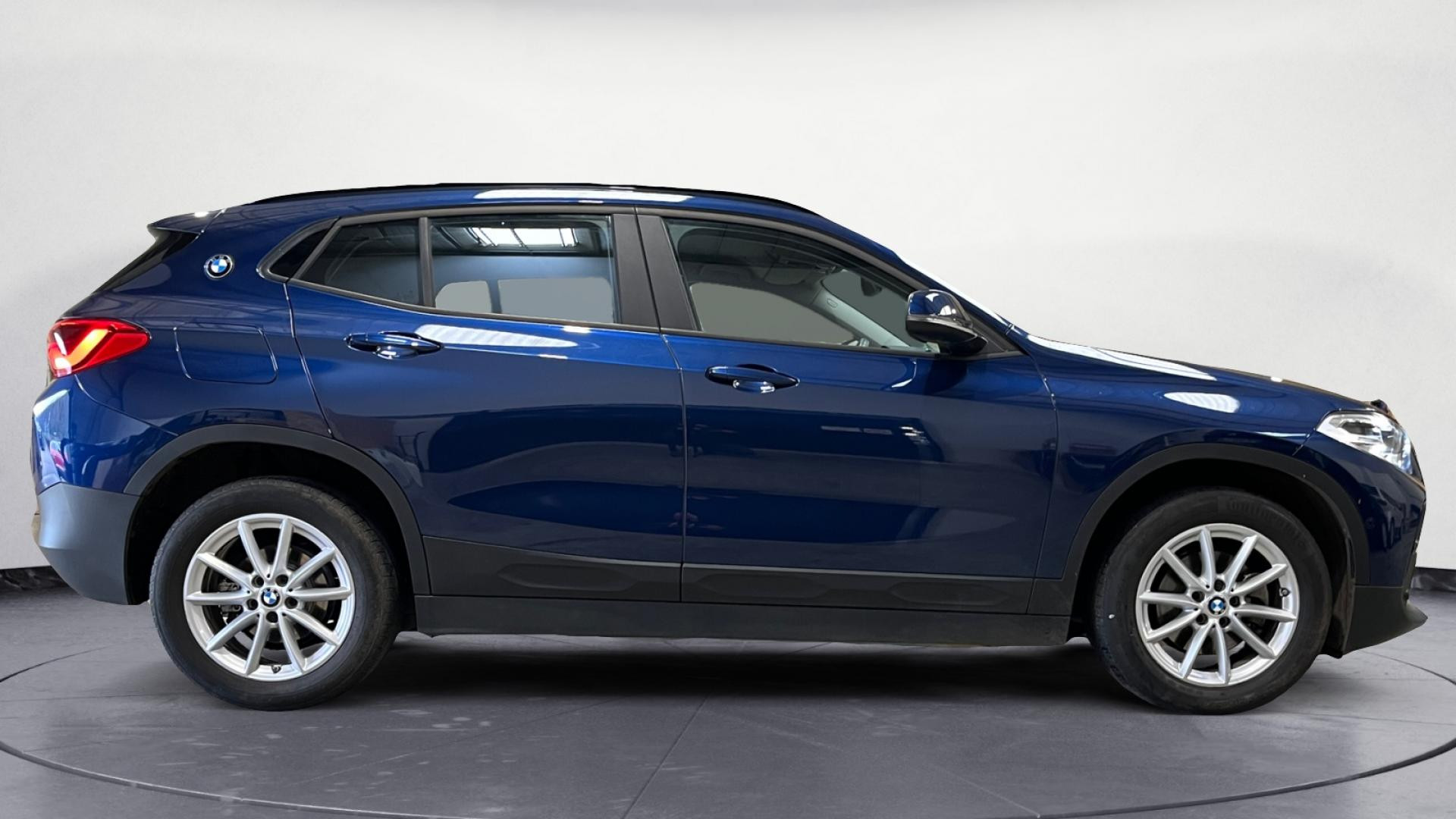 BMW X2  sDrive 18i - DKG - S&S  F39 Business Design 