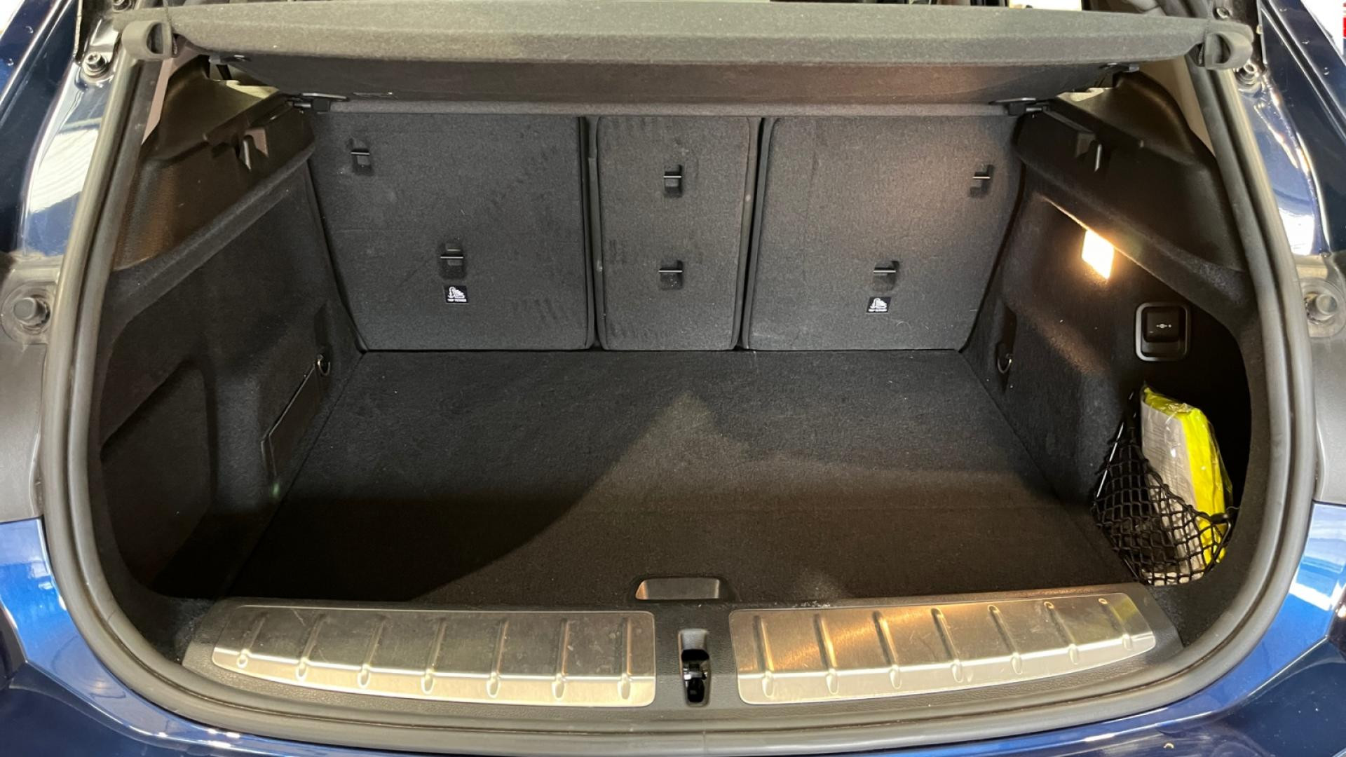 BMW X2  sDrive 18i - DKG - S&S  F39 Business Design 