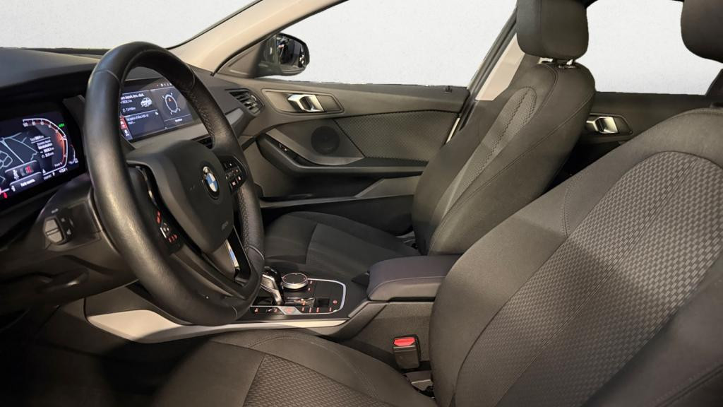 BMW SERIE 1 118i - DKG  BERLINE F40 Business Design 