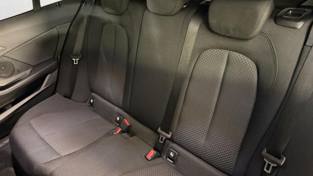 BMW SERIE 1 118i - DKG  BERLINE F40 Business Design 