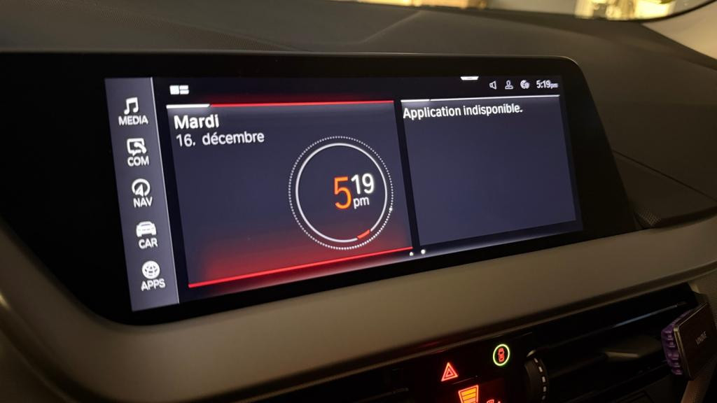 BMW SERIE 1 118i - DKG  BERLINE F40 Business Design 