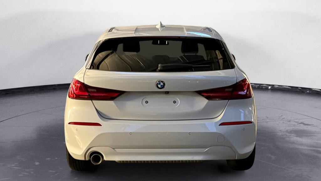 BMW SERIE 1 118i - DKG  BERLINE F40 Business Design 