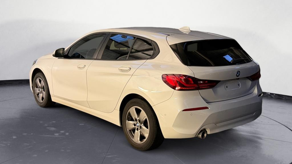 BMW SERIE 1 118i - DKG  BERLINE F40 Business Design 