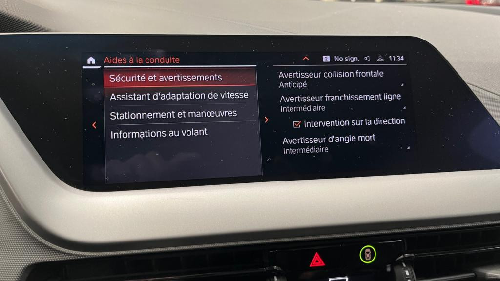 BMW SERIE 1 116d - DKG  BERLINE F40 Business Design 