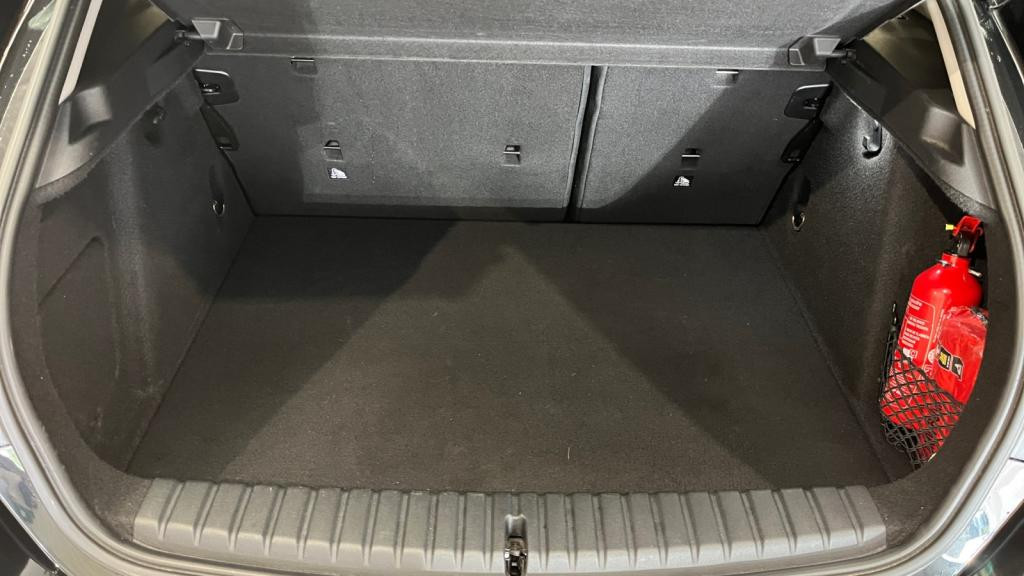 BMW SERIE 1 116d - DKG  BERLINE F40 Business Design 