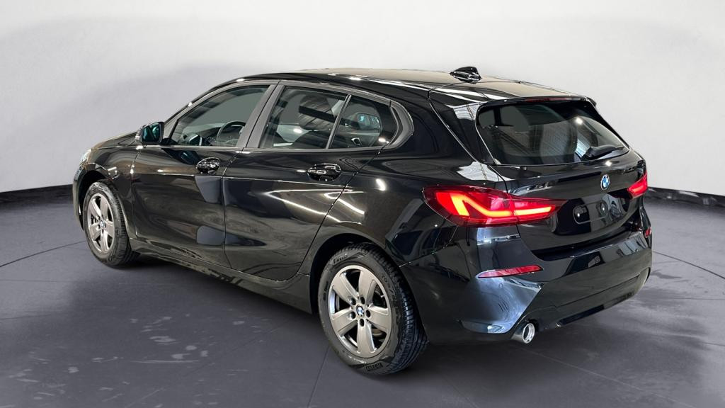 BMW SERIE 1 116d - DKG  BERLINE F40 Business Design 