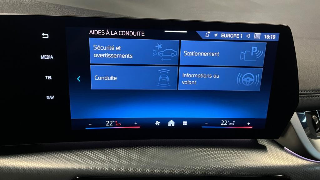 Nouvelle BMW SERIE 2 ACTIVE TOURER 230e xDrive Active Tourer - BVR Palettes  ACTIVE TOURER U06 M Sport 