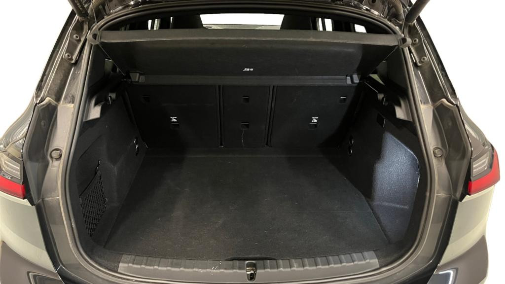 Nouvelle BMW SERIE 2 ACTIVE TOURER 230e xDrive Active Tourer - BVR Palettes  ACTIVE TOURER U06 M Sport 