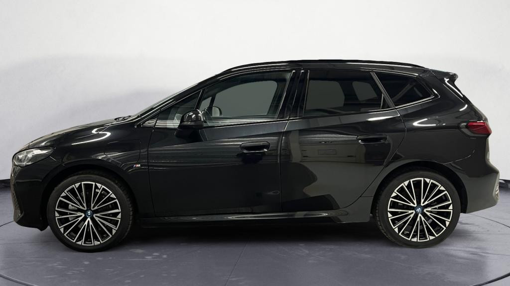 Nouvelle BMW SERIE 2 ACTIVE TOURER 230e xDrive Active Tourer - BVR Palettes  ACTIVE TOURER U06 M Sport 