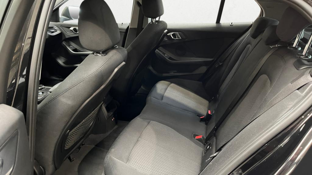 BMW SERIE 1 116d - BV DKG  Business Design