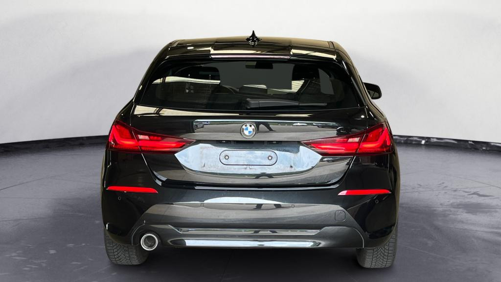 BMW SERIE 1 116d - BV DKG  Business Design