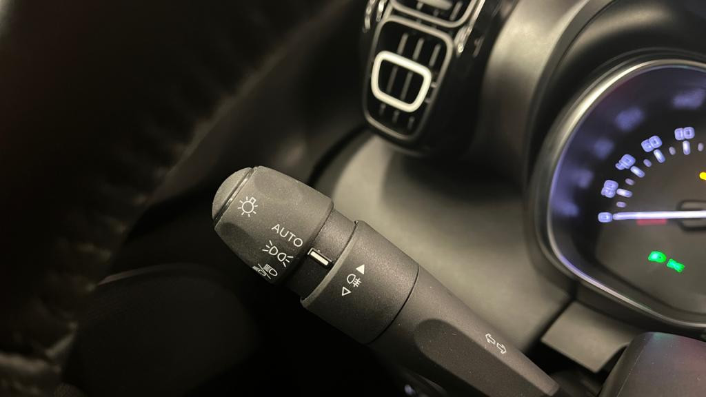 Nouvelle CITROEN C3 AIRCROSS 1.2 PureTech 12V - 110 S&S  Plus PHASE 2