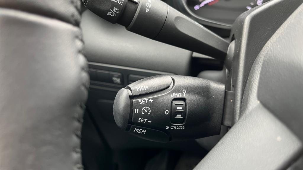 Nouvelle CITROEN C3 AIRCROSS 1.2 PureTech 12V - 110 S&S  Plus PHASE 2