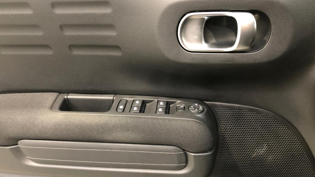 CITROEN C3 AIRCROSS 1.5 BlueHDi - 110 S&S  Shine Pack PHASE 2