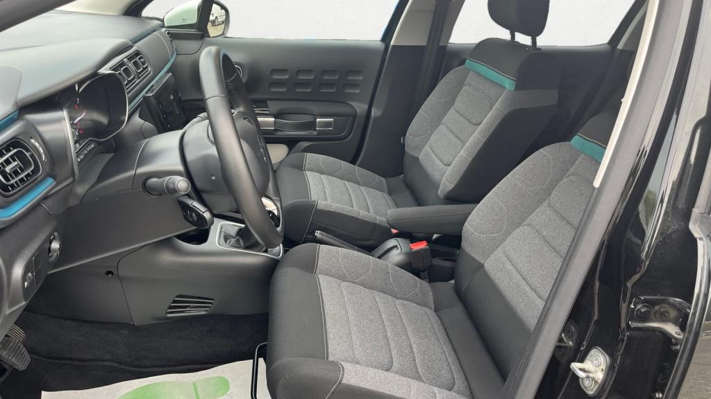 Nouvelle CITROEN C3  1.2 PureTech 12V - 83 S&S  BERLINE Shine PHASE 2