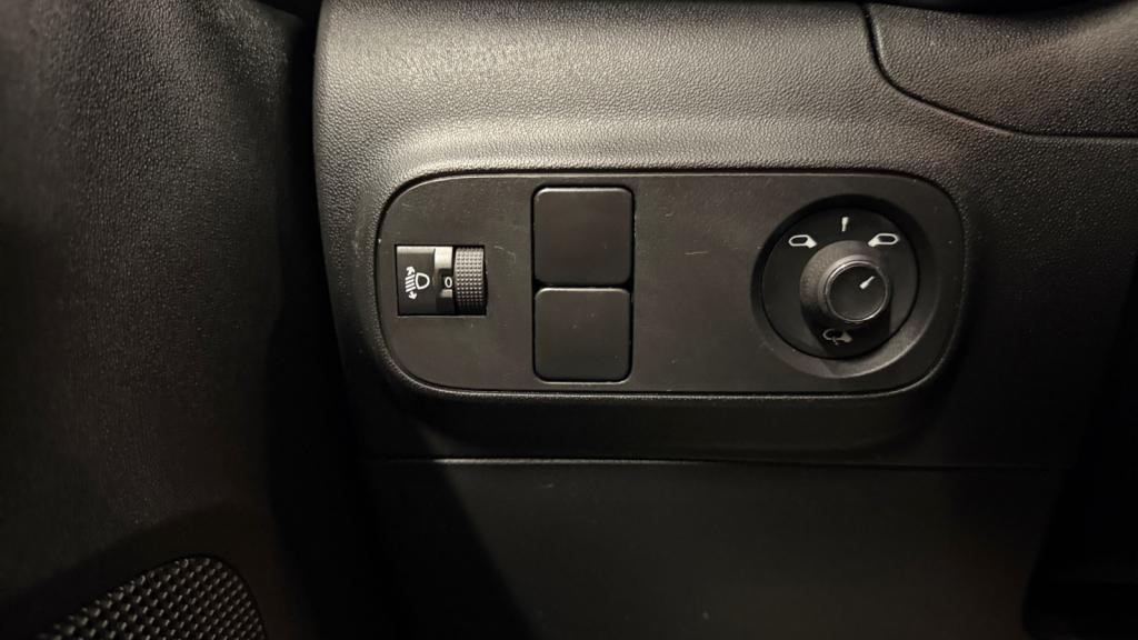 CITROEN C3  1.5 BlueHDi - 100 S&S BERLINE Shine PHASE 2