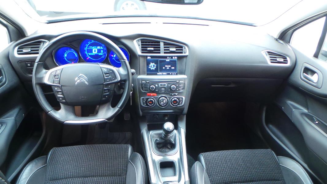 CITROEN C4 2.0 HDI 150 FAP EXCLUSIVE +