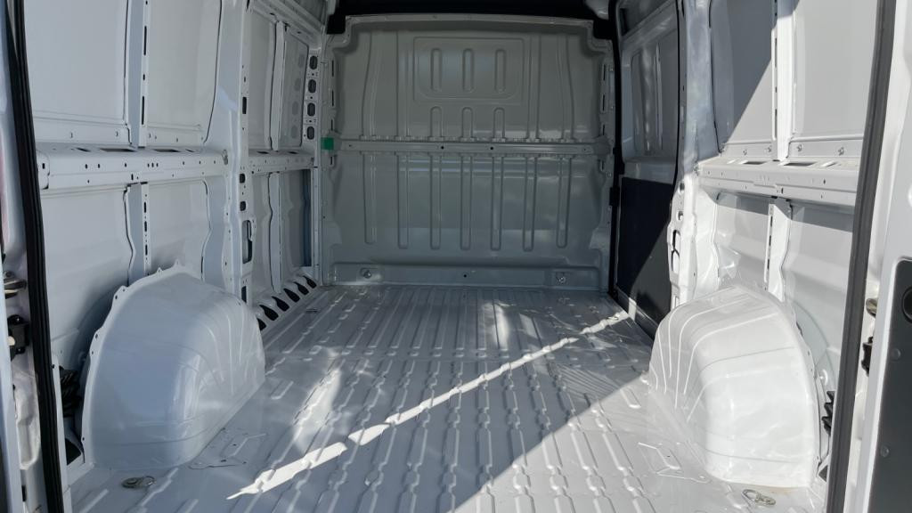 Nouvelle CITROEN JUMPER ë-3.5t L2H2 Maxi - 120 - 37 KWh  III Fourgon Tolé 4-35 L2H2 PHASE 2