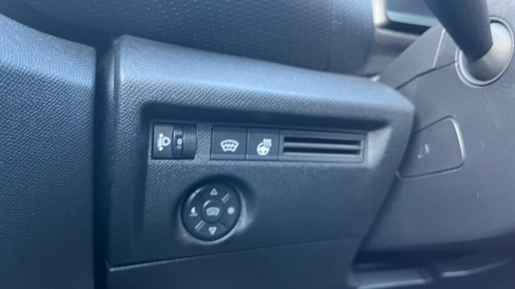 Nouvelle CITROEN C4  1.5 BlueHDi 16V - 130 S&S - EAT8 BERLINE Shine