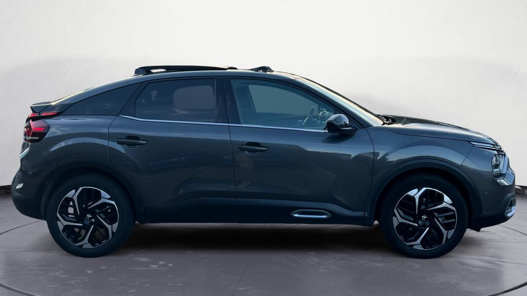 Nouvelle CITROEN C4  1.5 BlueHDi 16V - 130 S&S - EAT8 BERLINE Shine