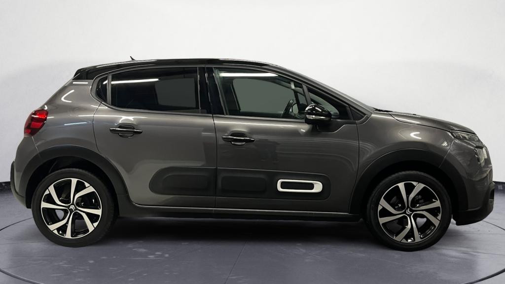 Nouvelle CITROEN C3  1.2 PureTech 12V - 83 S&S  BERLINE Shine PHASE 2