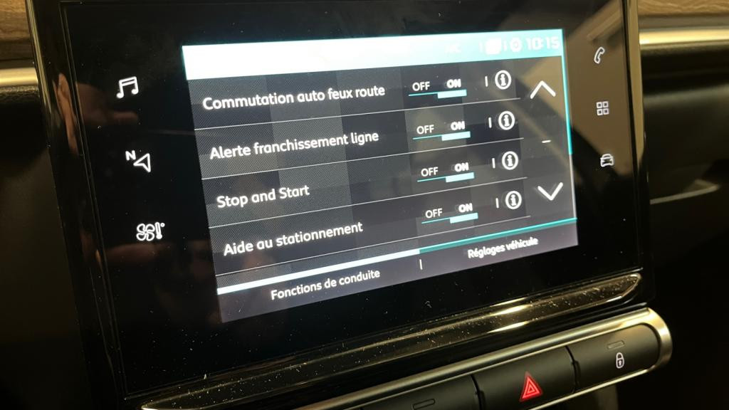 Nouvelle CITROEN C3  1.2 PureTech 12V - 83 S&S  BERLINE Shine PHASE 2