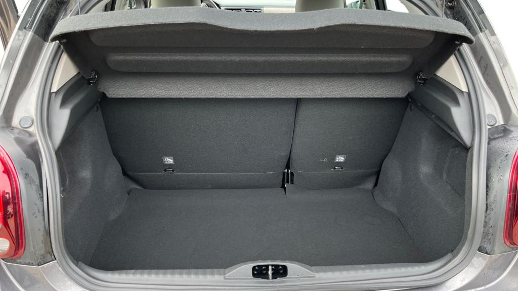 Nouvelle CITROEN C3  1.2 PureTech 12V - 83 S&S BERLINE Shine PHASE 2