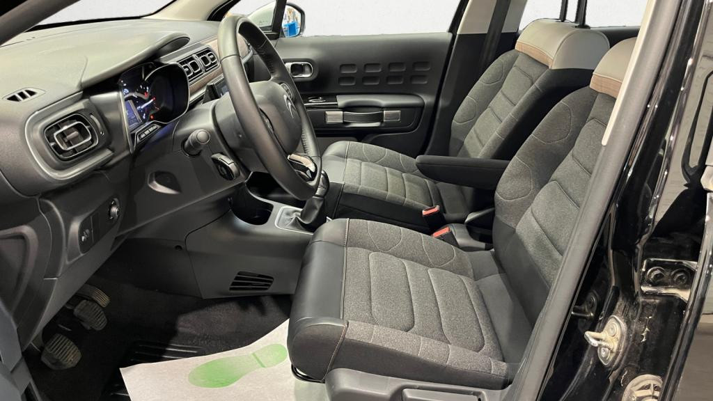 Nouvelle CITROEN C3  1.2 PureTech 12V - 83 S&S BERLINE Shine PHASE 2