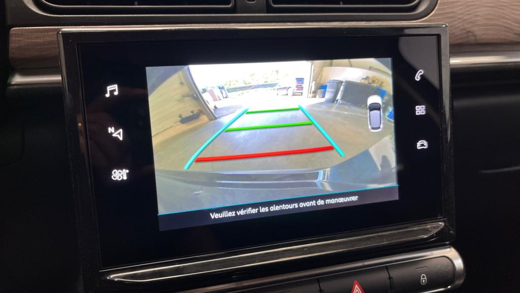 Nouvelle CITROEN C3  1.2 PureTech 12V - 83 S&S BERLINE Shine PHASE 2